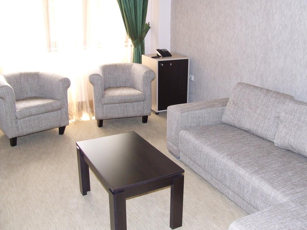 Hotel Davos ديفا المظهر الخارجي الصورة