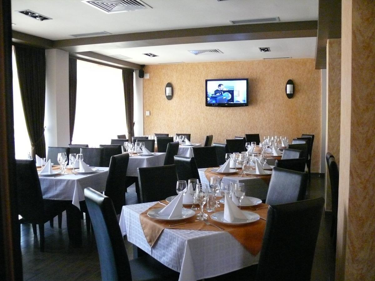 Hotel Davos ديفا المظهر الخارجي الصورة