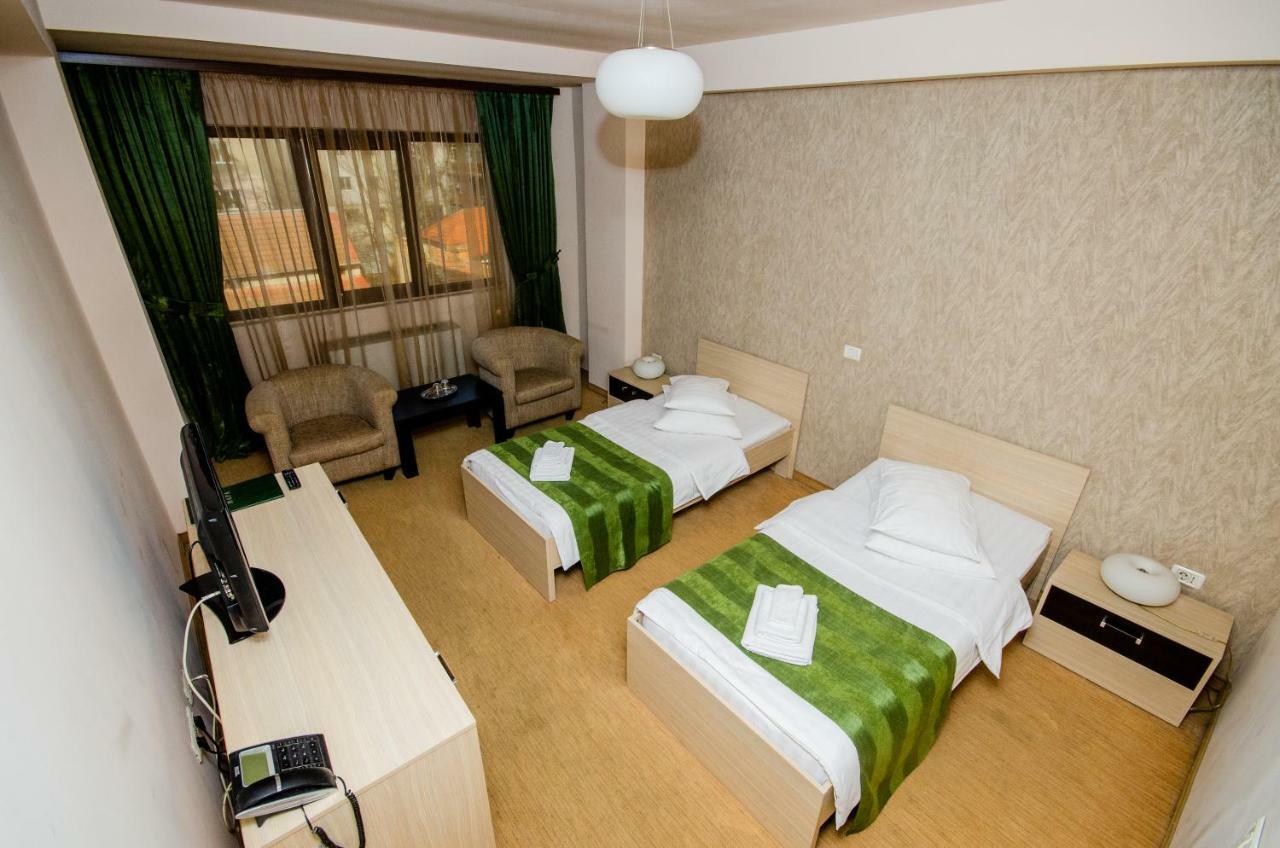 Hotel Davos ديفا المظهر الخارجي الصورة